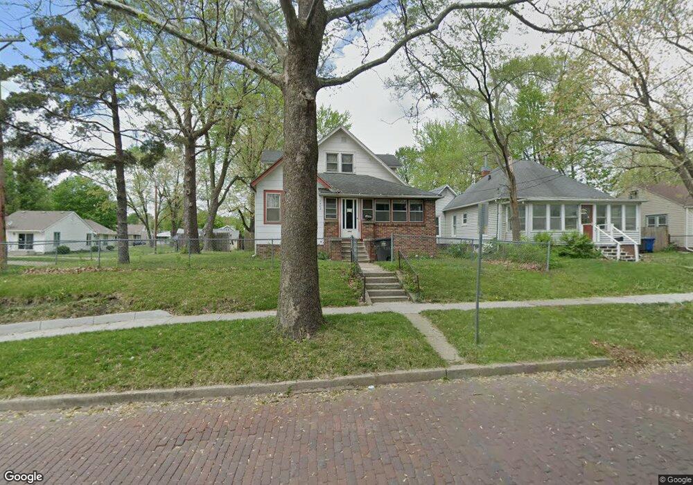 2902 Des Moines St, Des Moines, IA 50317 - photo 1