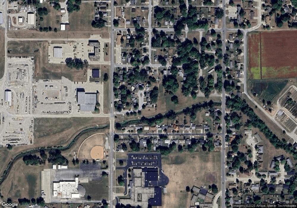 17 Williams Ct, Mattoon, IL 61938 - photo 1