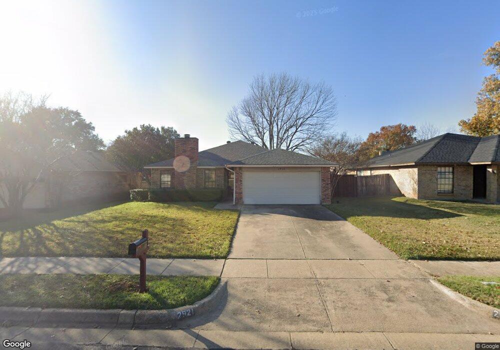 2921 Beachtree Ln, Bedford, TX 76021 - photo 1