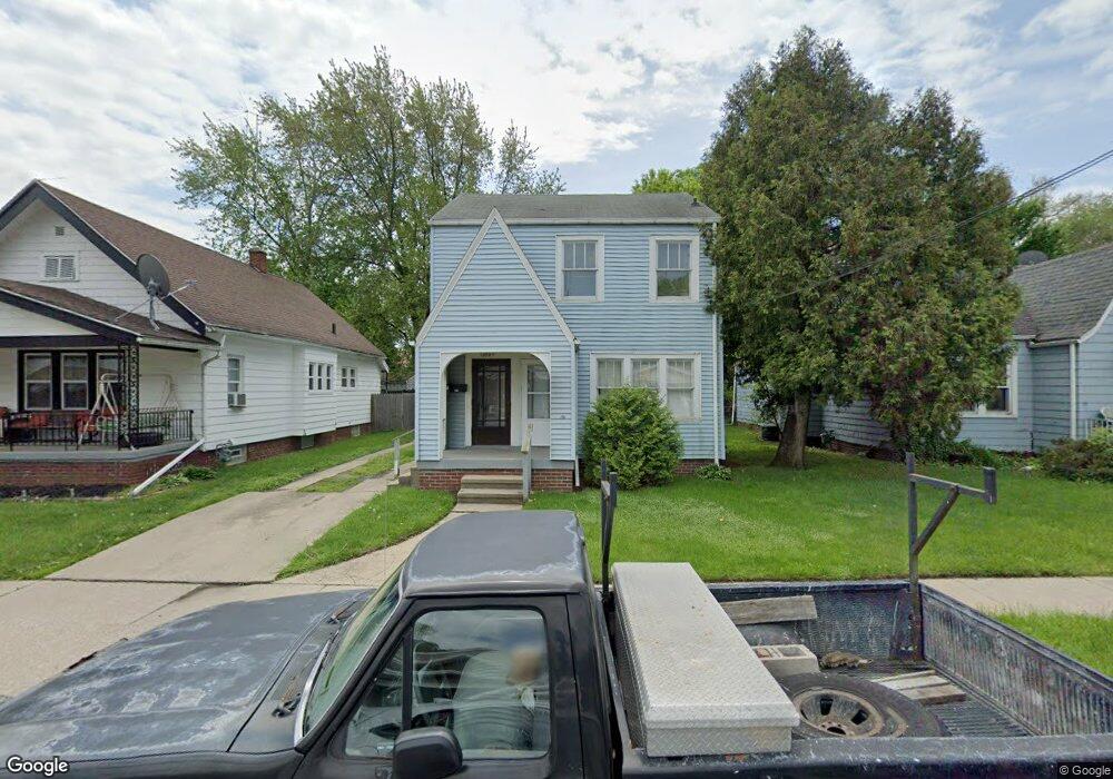 1929 Brussels St, Toledo, OH 43613 - photo 1