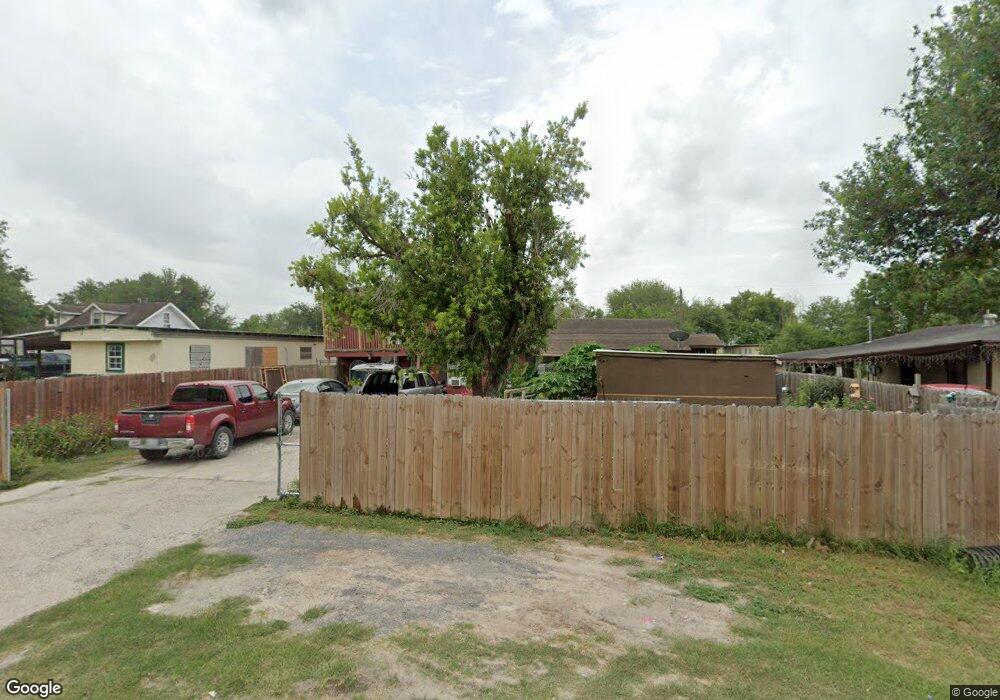 3121 Dora St, Mercedes, TX 78570 - photo 1