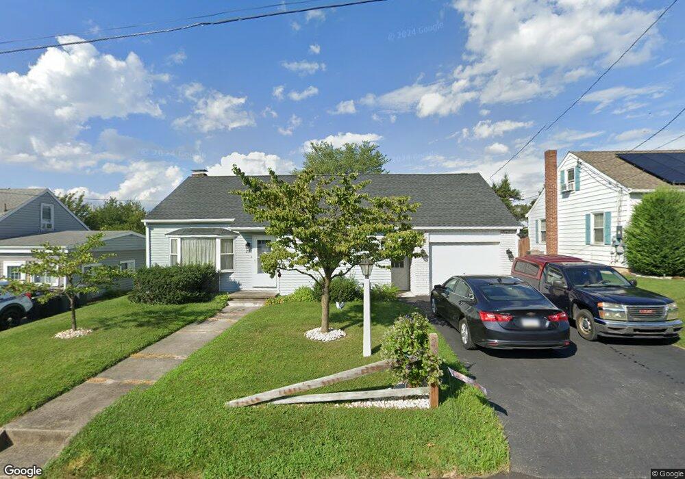 28 Pleasant View Dr, Hanover, PA 17331 - photo 1