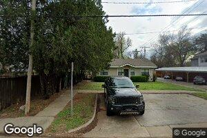 712 W Symmes St, Norman, OK 73069