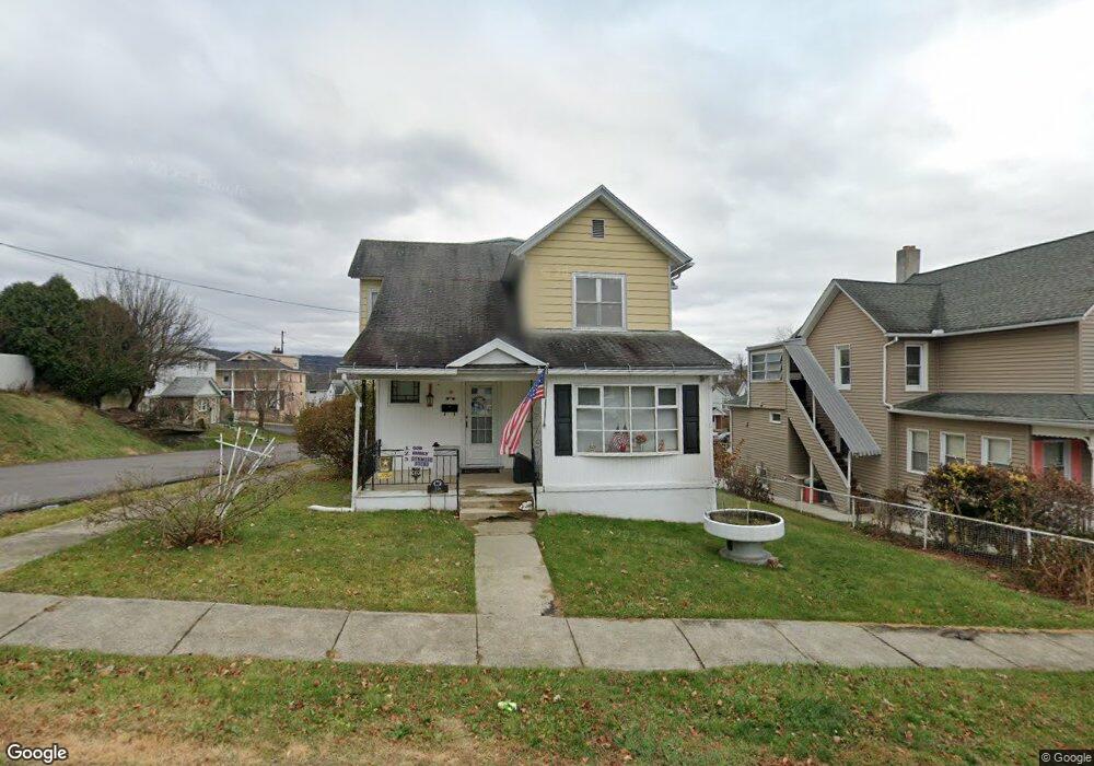 316 Cherry St, Dunmore, PA 18512 - photo 1