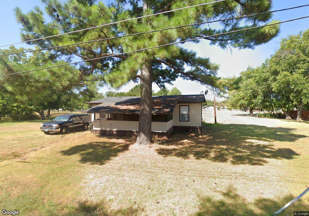 1309 Oak St, Bonham, TX 75418 - photo 1