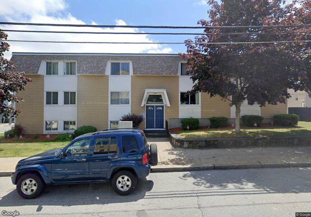 905 Locust St unit 3, Fall River, MA 02720 - photo 1