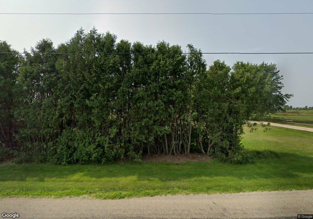 5335 W 1350 N, Nappanee, IN 46550 - photo 1