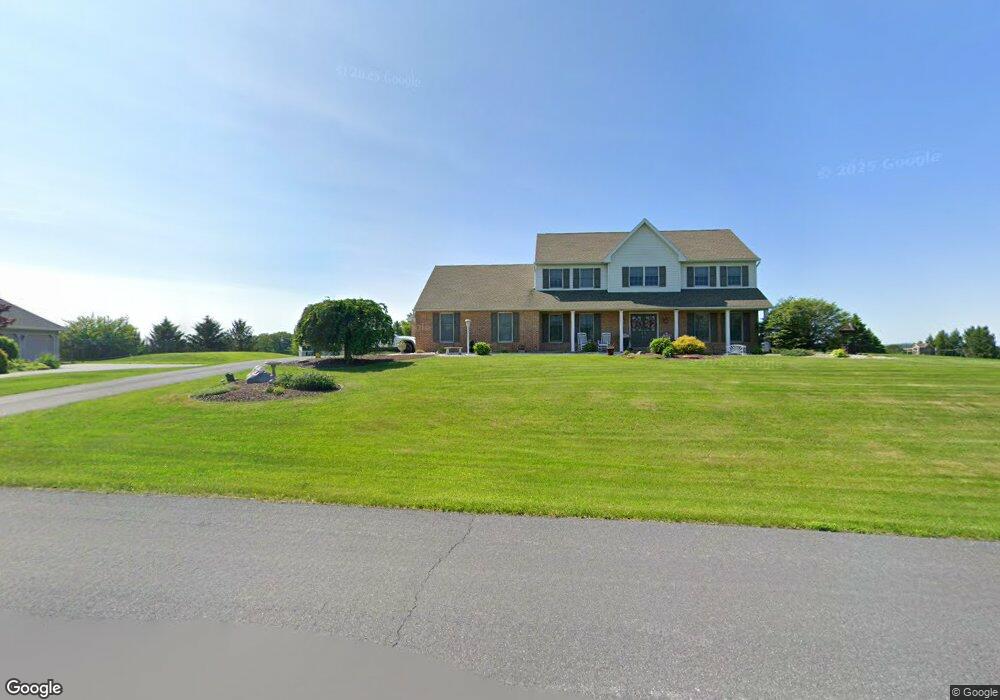 4654 Cortland Dr, Orefield, PA 18069 - photo 1