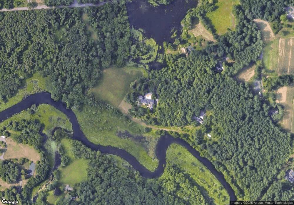 636 Charles River St, Needham, MA 02492 - photo 1