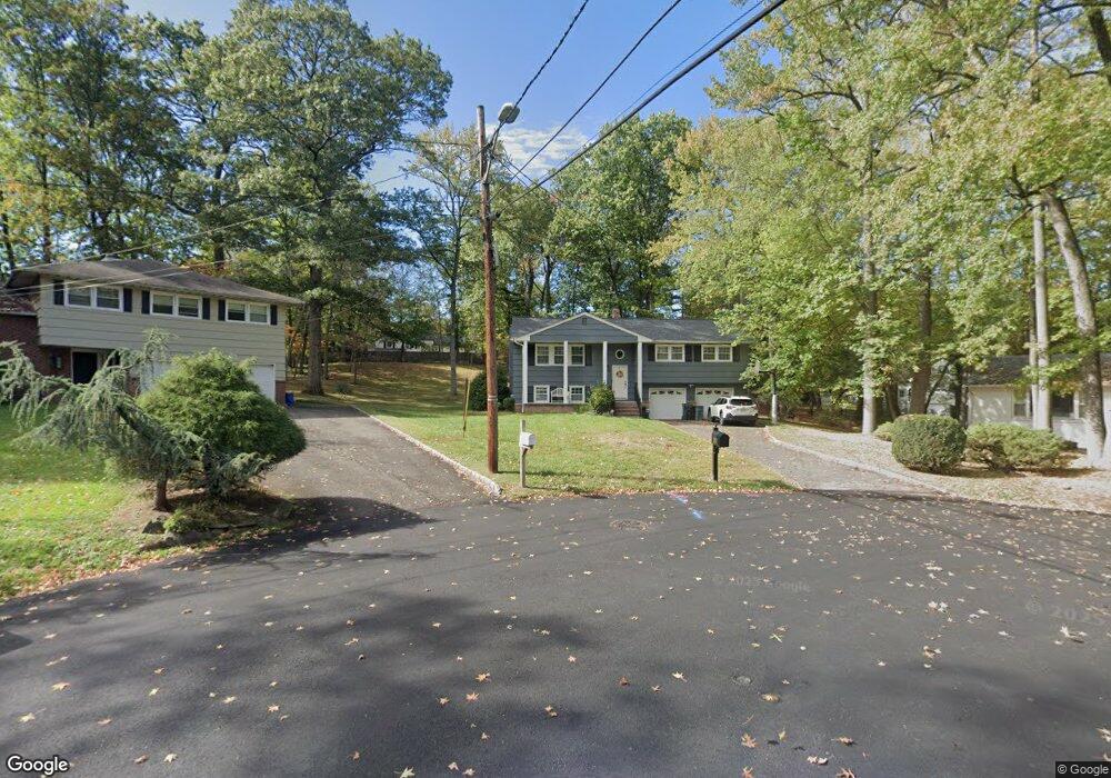 1790 Chiplou Ln unit 92, Scotch Plains, NJ 07076 - photo 1