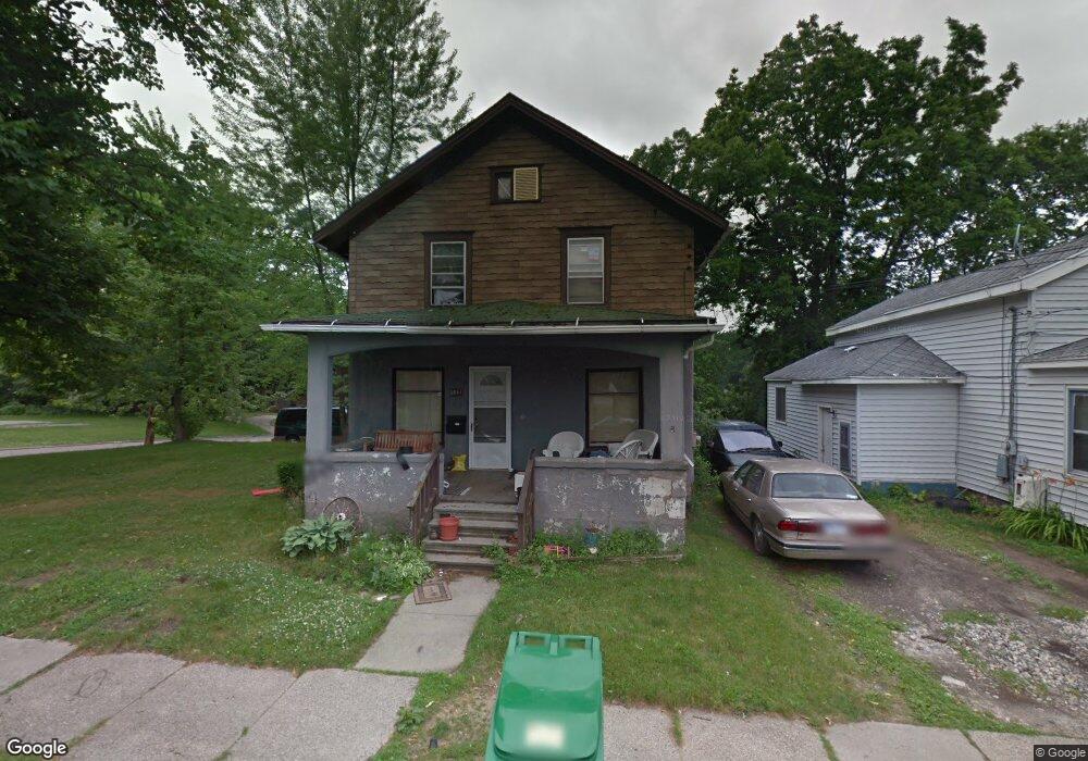 1038 Lathrop St, Lansing, MI 48912 - photo 1