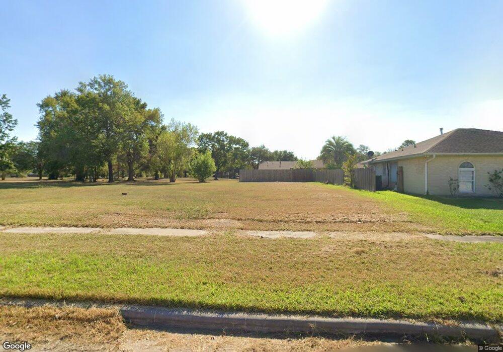 7167 Shady Mill Dr, Houston, TX 77040 - photo 1