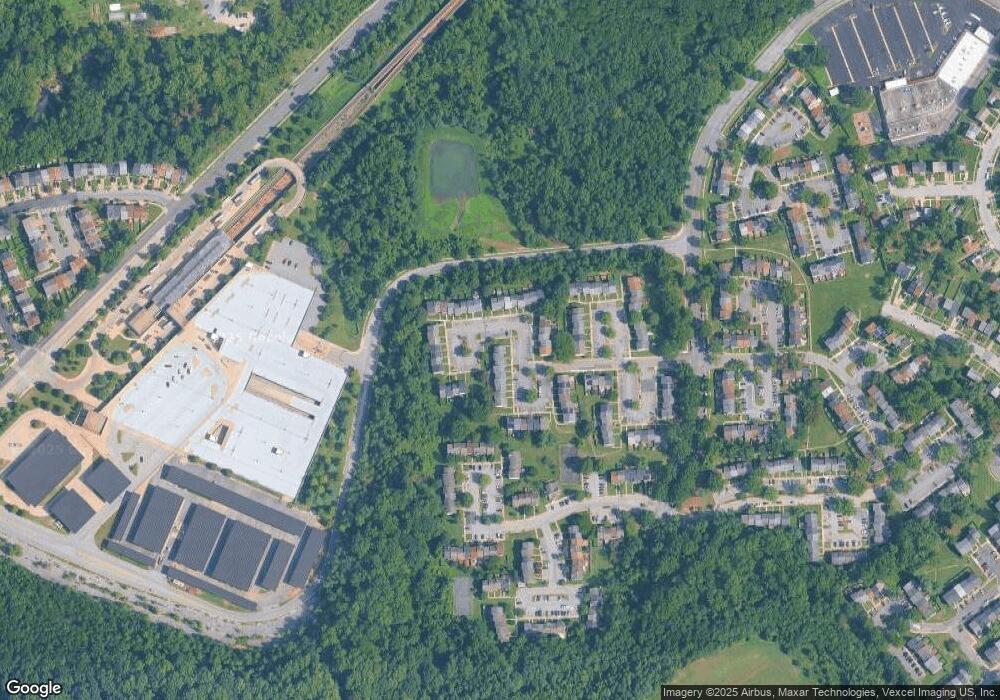 2064 N Anvil Ln, Temple Hills, MD 20748 - photo 1