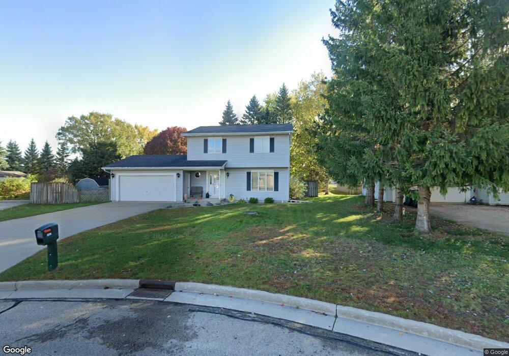 2210 Michelle Ct, Appleton, WI 54914 - photo 1