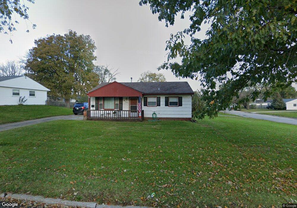 1702 11th Ave SW, Cedar Rapids, IA 52404 - photo 1