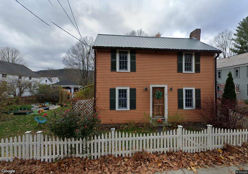 10 Maple St unit 1, Shelburne Falls, MA 01370 - photo 1