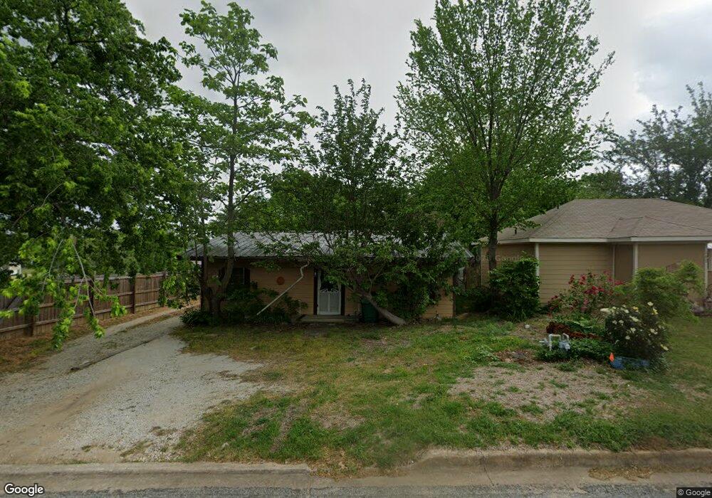 103 Houston St, Pottsboro, TX 75076 - photo 1