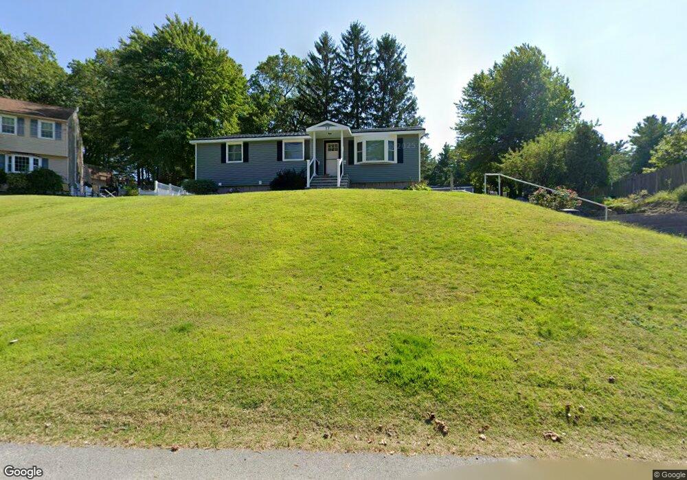 17 Cambridge Rd, Nashua, NH 03062 - photo 1