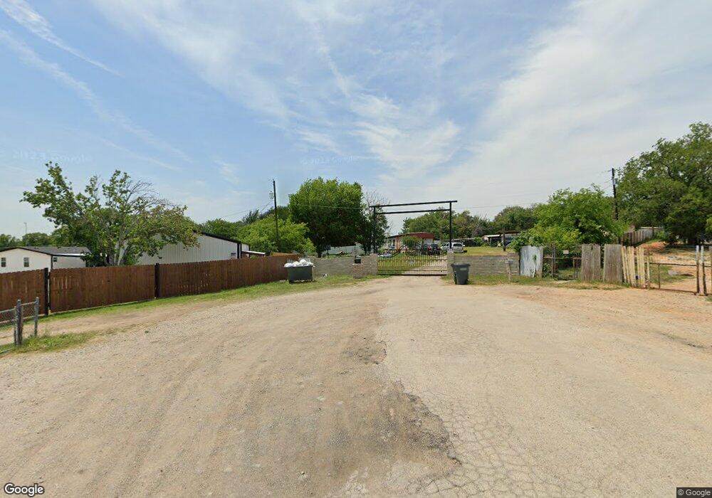 641 Oak Valley Ln, Springtown, TX 76082 - photo 1