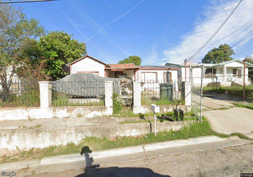 2317 Marcella Ave, Laredo, TX 78040 - photo 1