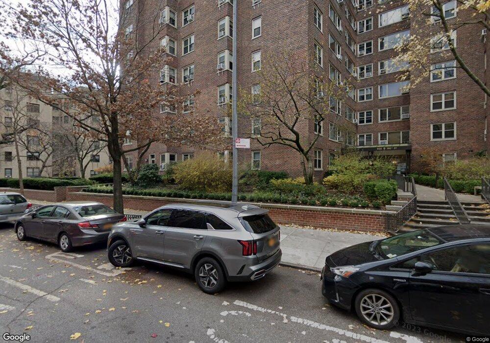 Cabrini Terrace unit 9F, New York, NY 10040 - photo 1