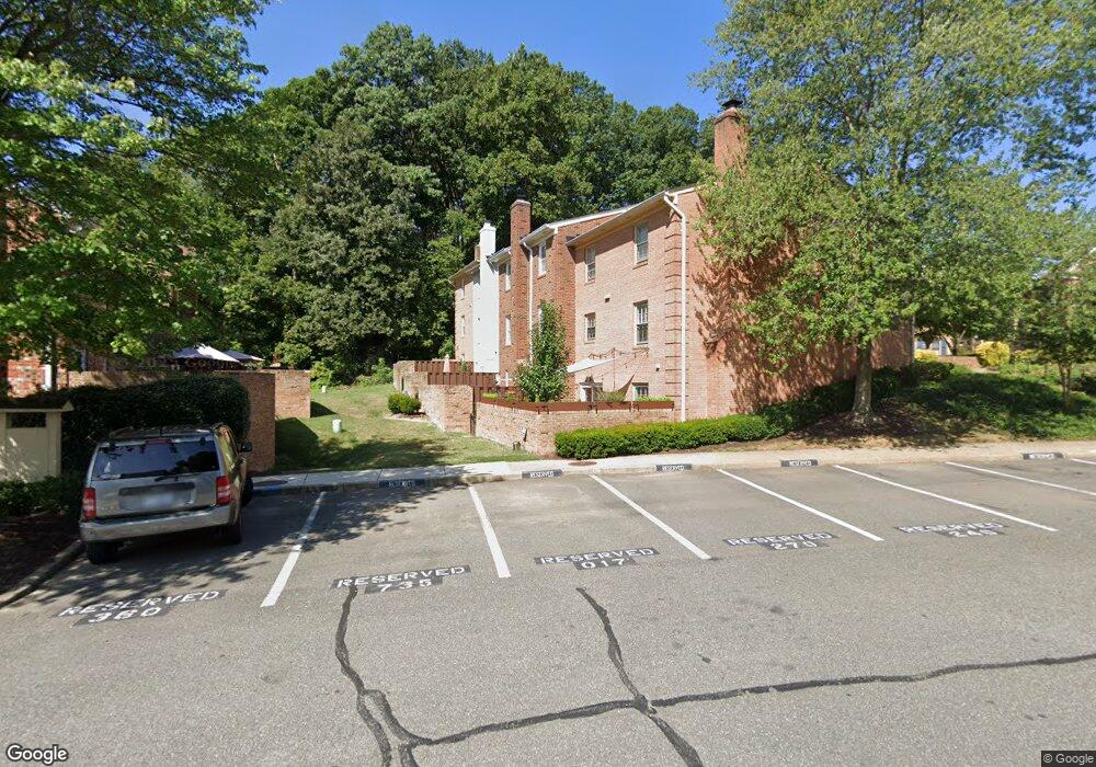 656 N Armistead St unit 29, Alexandria, VA 22312 - photo 1