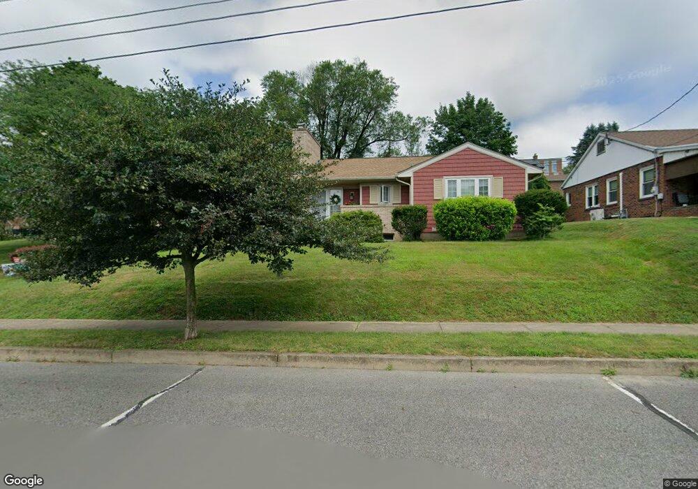 725 E 3rd St, Bloomsburg, PA 17815 - photo 1