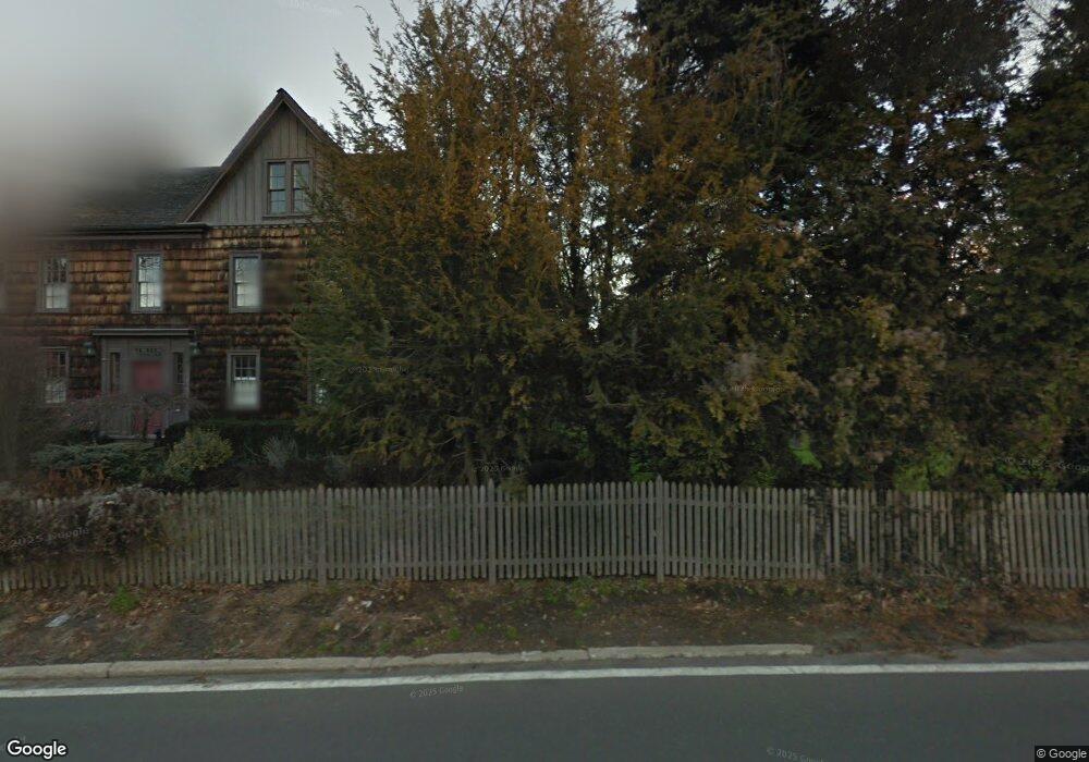 177 Riverside Ave, Riverside, CT 06878 - photo 1