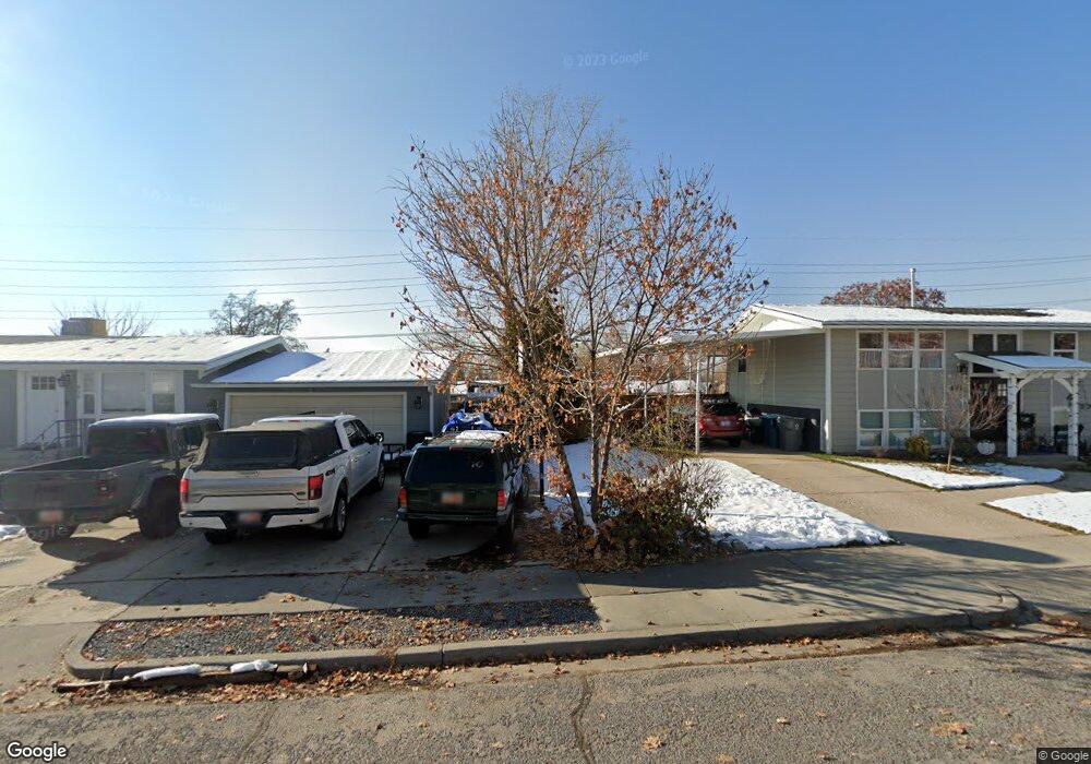 865 N 200 W, Pleasant Grove, UT 84062 - photo 1