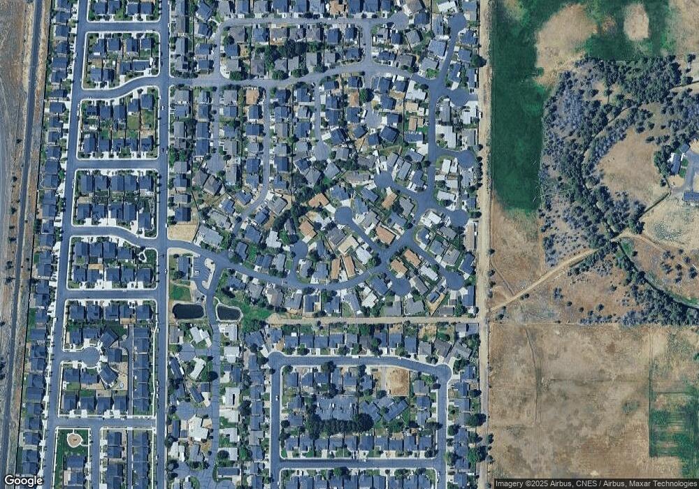 726 NE Ute Ct, Redmond, OR 97756 - photo 1