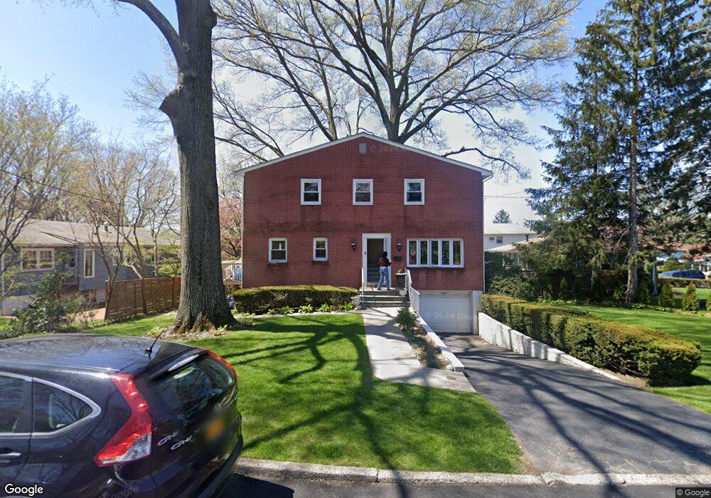 7 Nimitz Place, Yonkers, NY 10710 - photo 1