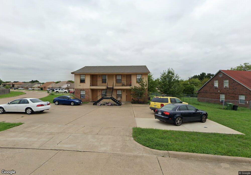 320 Queens Ct N unit C, Mansfield, TX 76063 - photo 1