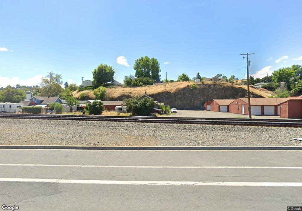 504 SW 8th St, Pendleton, OR 97801 - photo 1