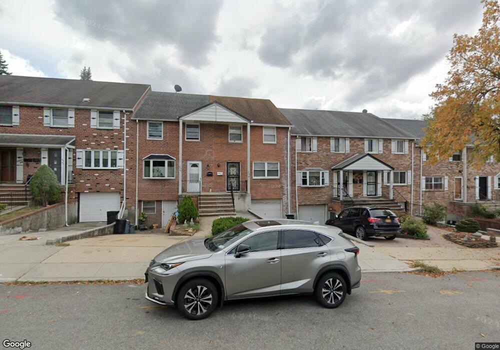 24036 65th Ave, Little Neck, NY 11362 - photo 1