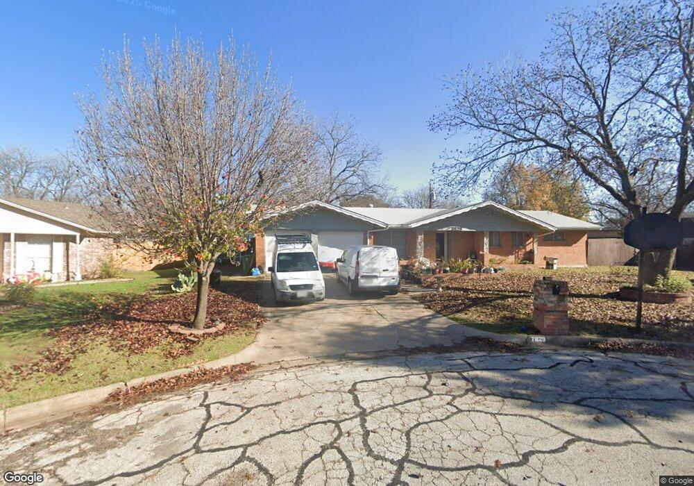 7829 Gibbons Ct, North Richland Hills, TX 76180 - photo 1