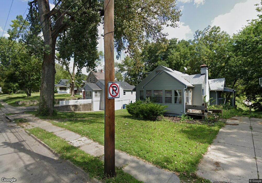 2321 30th St, Des Moines, IA 50310 - photo 1