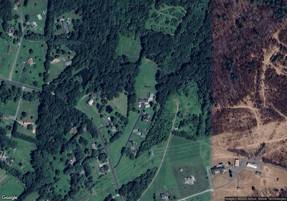 4505 Cherry Tree Ln, Sykesville, MD 21784 - photo 1