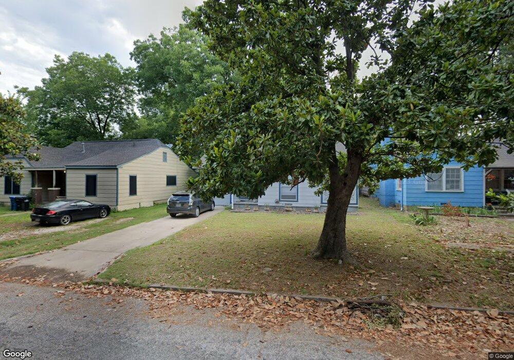 515 W Acheson St, Denison, TX 75020 - photo 1