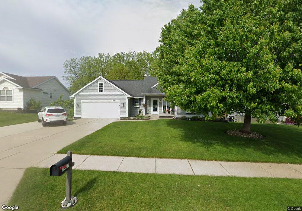 5457 Lillyview Ave SW, Wyoming, MI 49509 - photo 1