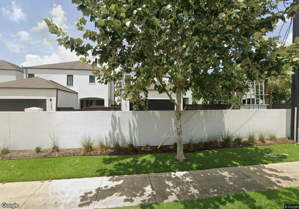 1721 Maravilla Dr, Houston, TX 77055 - photo 1