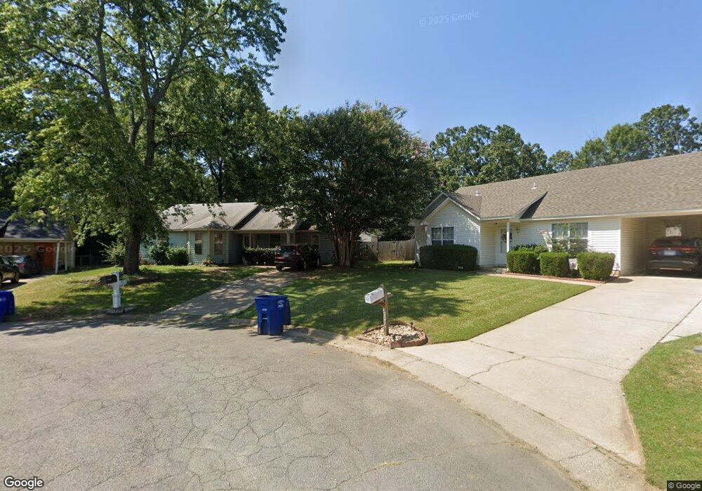 1705 Bryant Cir, Conway, AR 72034 - photo 1