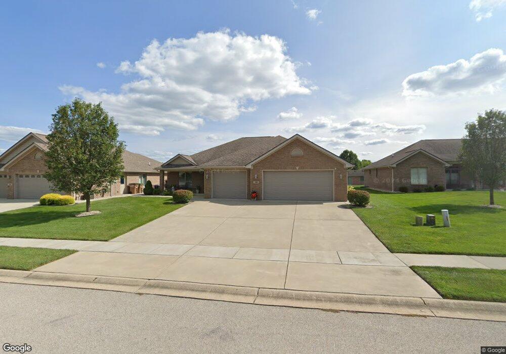 4981 W Quincy Ct, Columbus, IN 47203 - photo 1