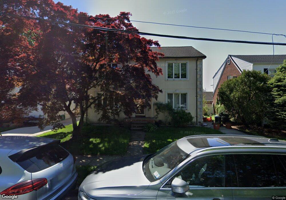 96 Kenneth Place, New Hyde Park, NY 11040 - photo 1