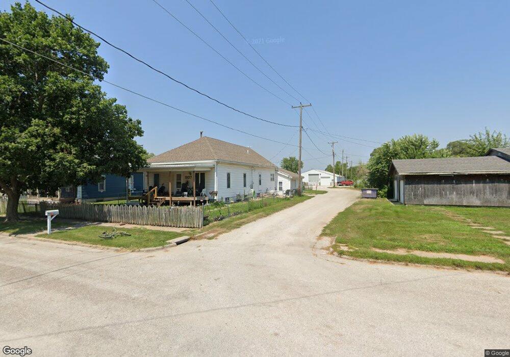 507 Palm Ave, Shenandoah, IA 51601 - photo 1