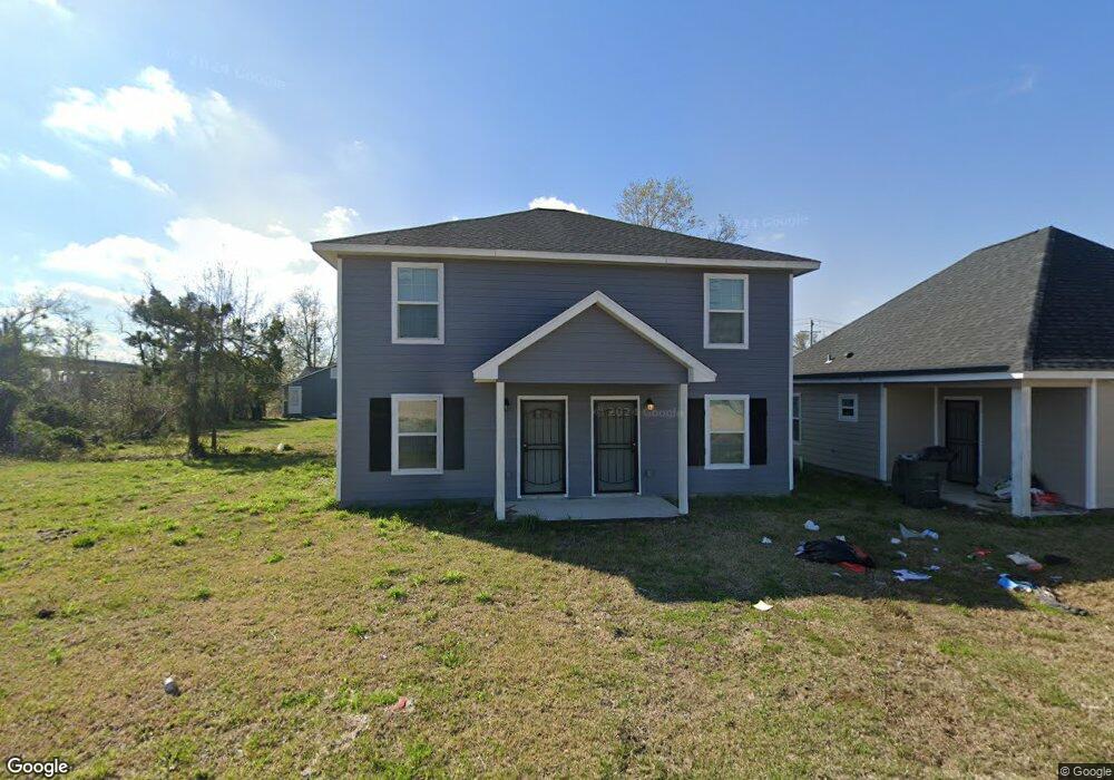 216 N Blake St, Lake Charles, LA 70601 - photo 1