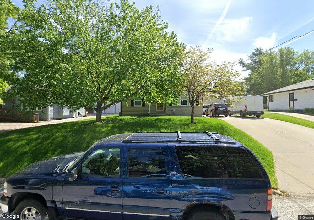 1113 68th St, Windsor Heights, IA 50324 - photo 1