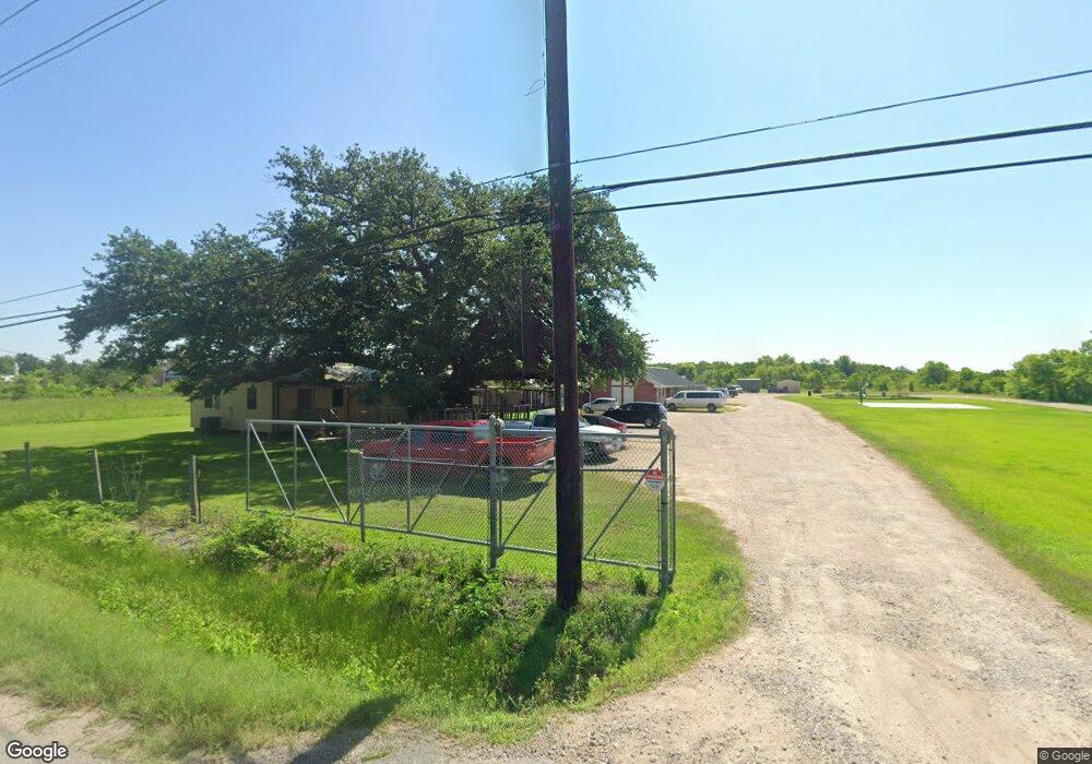 4227 Old Chocolate Bayou Rd, Pearland, TX 77584 - photo 1