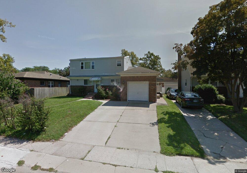 1557 Peninsula Blvd, Hewlett, NY 11557 - photo 1