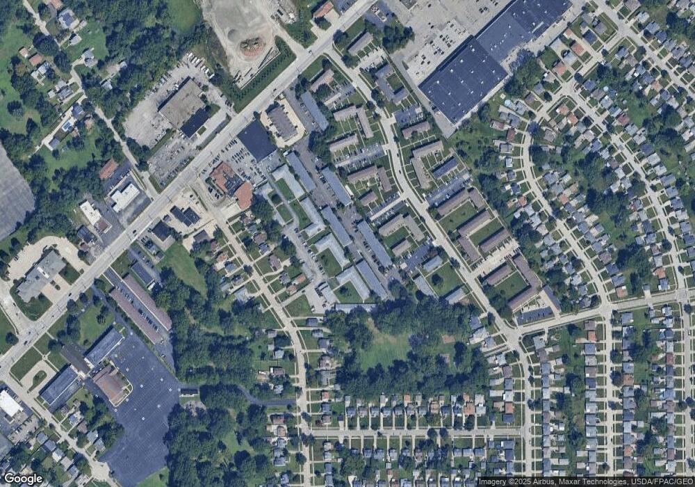 1582 Lee Terrace Dr, Wickliffe, OH 44092 - photo 1