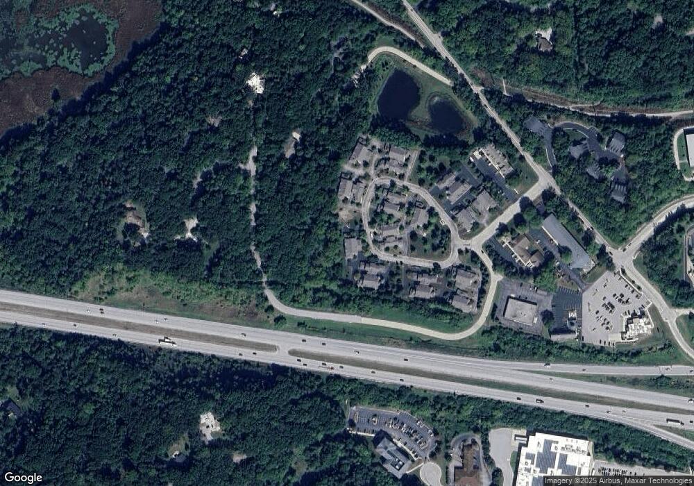 2255 Circle Ridge Rd unit 2255, Delafield, WI 53018 - photo 1